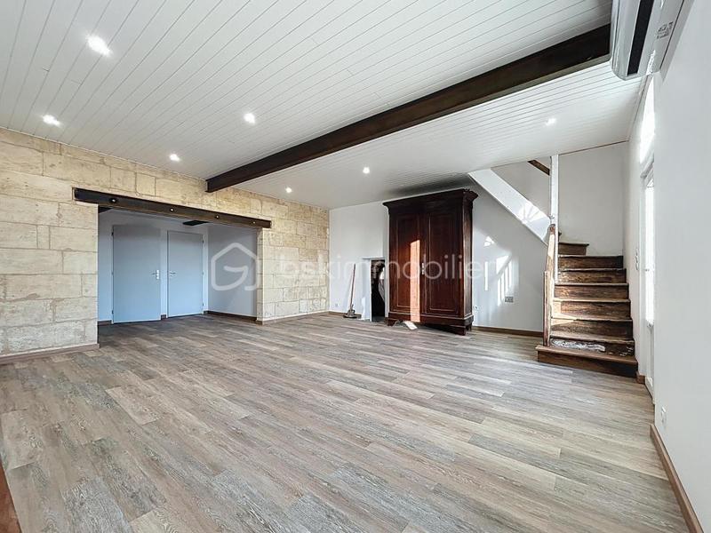 Maison en pierre - 170 m² - 8 pièces