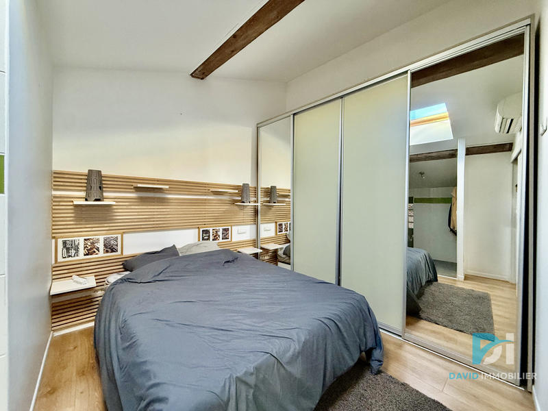 Maison - 204 m² - 4 pièces