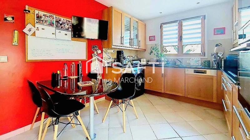 Maison - 148 m² - 7 pièces