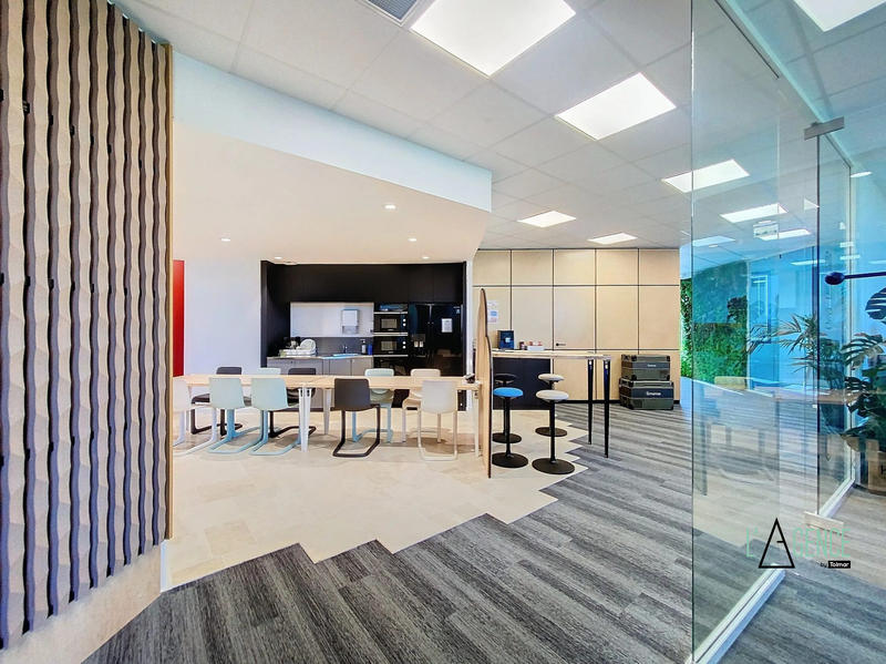 Bureau - 278 m²