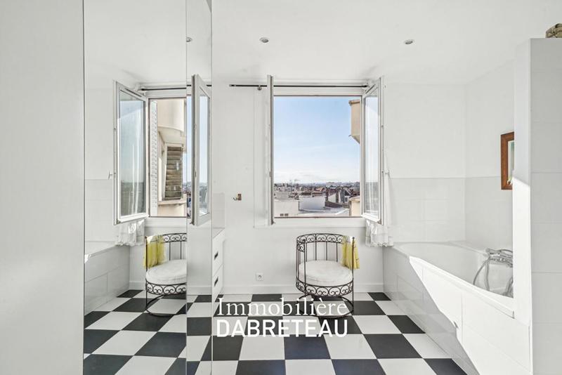 Appartement - 112 m² - 3 pièces