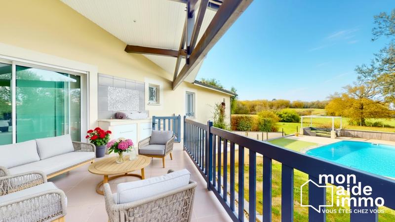 Maison - 158 m² - 6 pièces