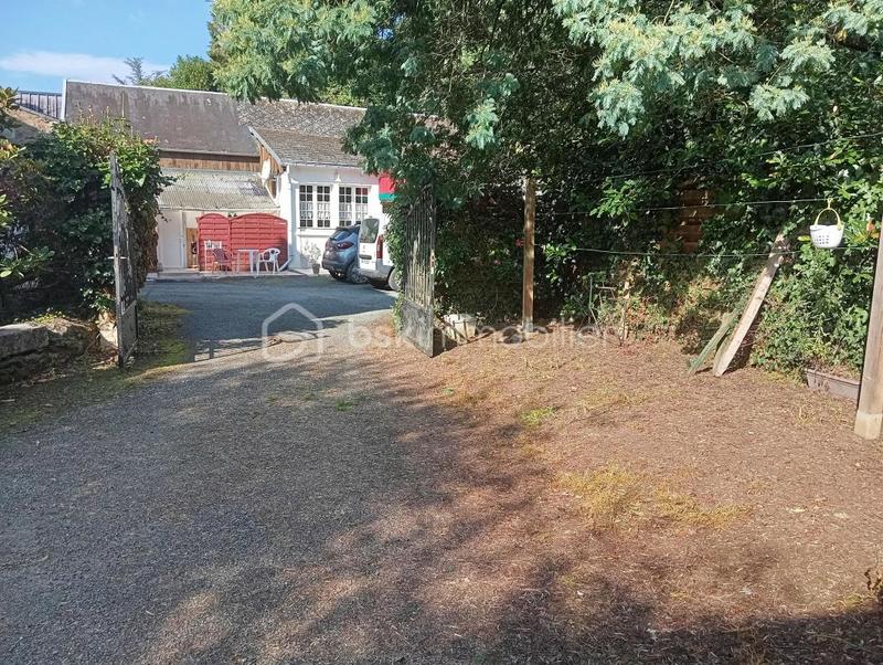 Maison - 269 m² - 15 pièces