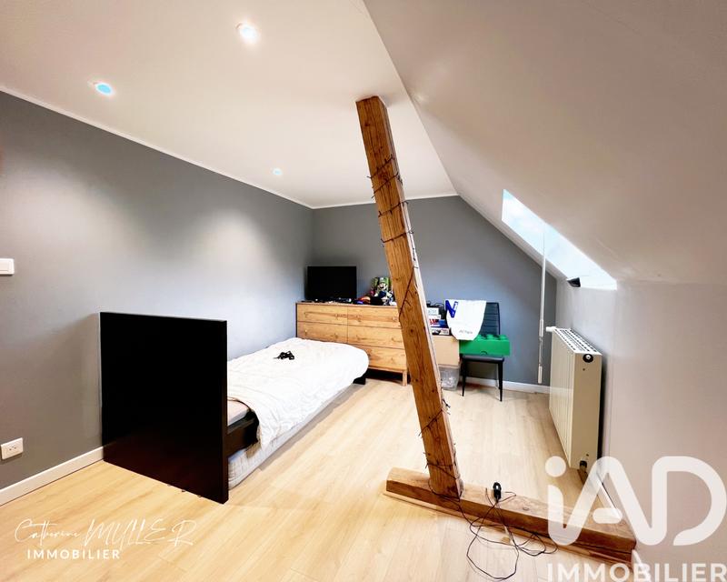 Maison - 142 m² - 6 pièces