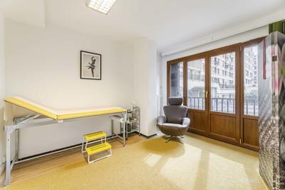 Dr Nawel Sarouti-Lungo