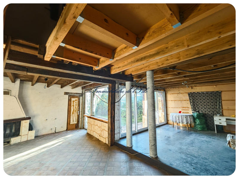 Maison - 208 m² - 4 pièces