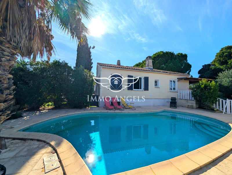 Villa - 133 m² - 8 pièces