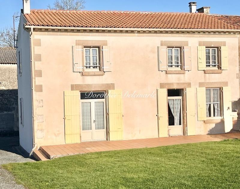 Maison - 125 m² - 5 pièces