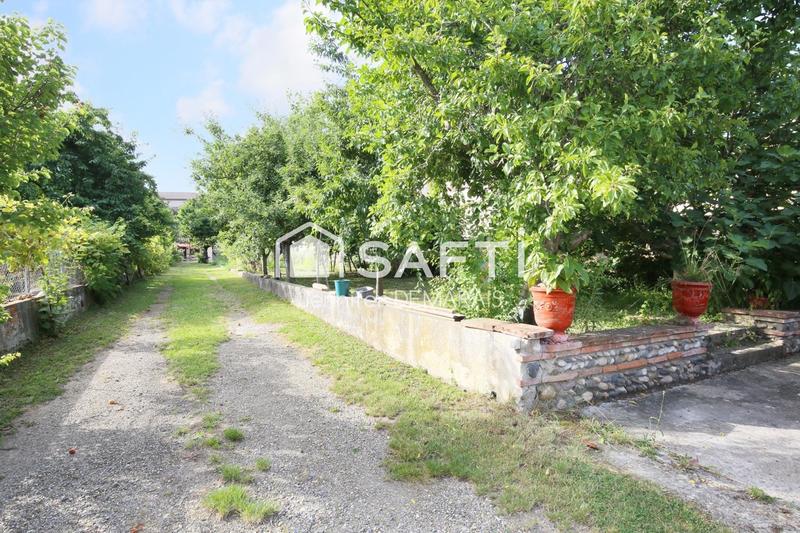 Maison - 276 m² - 10 pièces