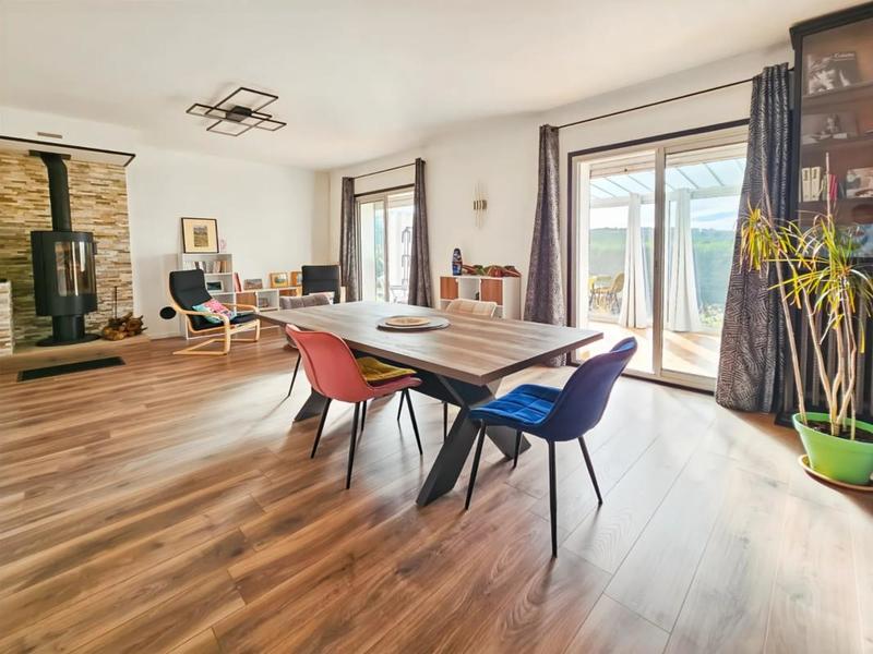 Maison - 120 m² - 7 pièces