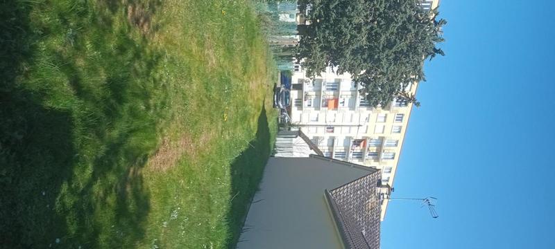 Terrain constructible - 2 440 m²