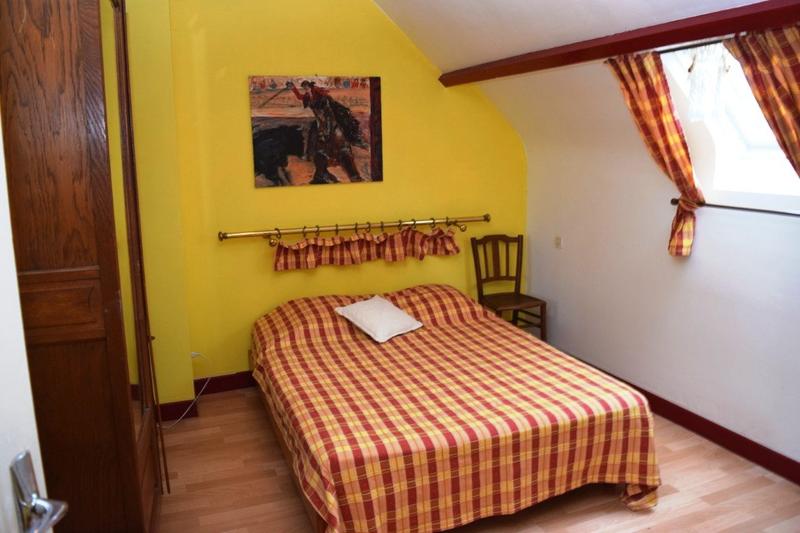 Maison - 153 m² - 8 pièces