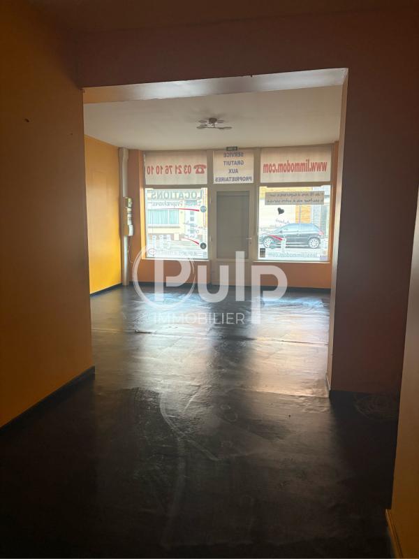 Local commercial - 38 m² - 1 pièce