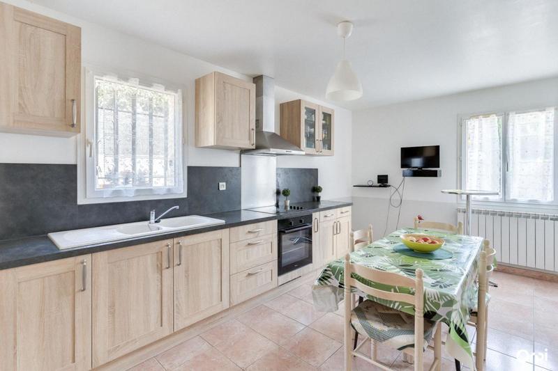 Villa - 146 m² - 4 pièces