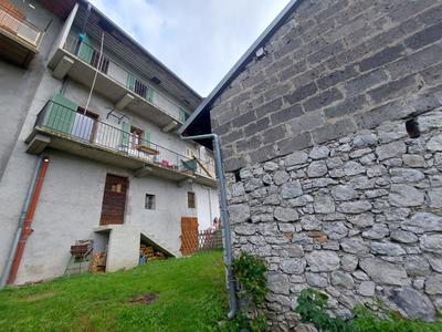Maison de village - 114 m² - 5 pièces