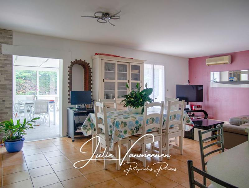 Maison - 104 m² - 5 pièces