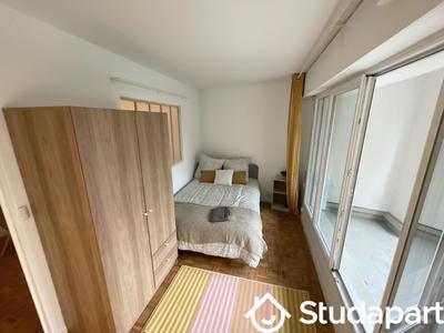 Chambre - 10 m² - 1 pièce