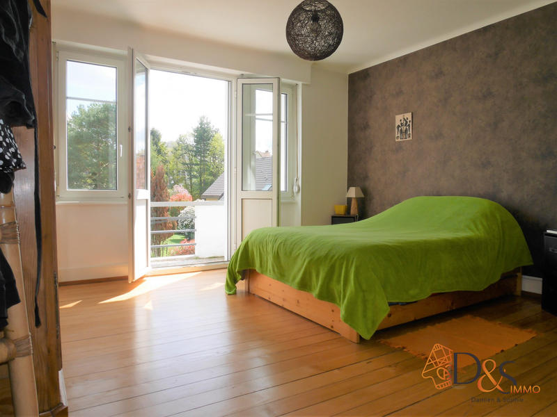 Maison - 100 m² - 5 pièces