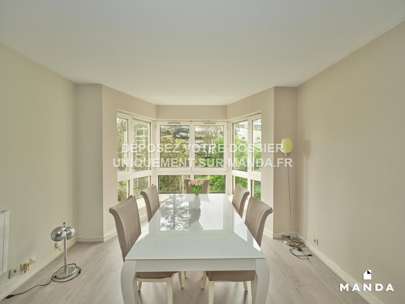 Chambre - 14 m² - 4 pièces