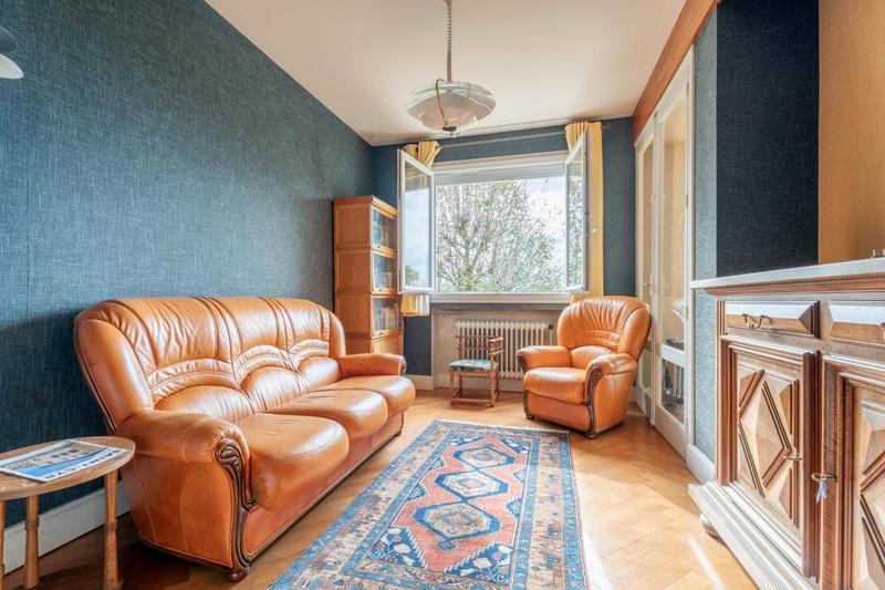 Maison - 264 m² - 11 pièces