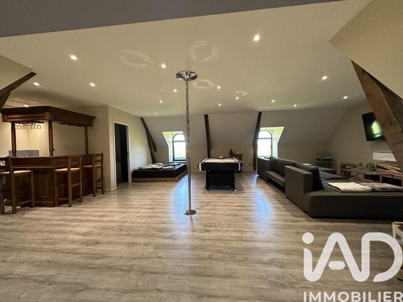 Maison - 820 m² - 19 pièces