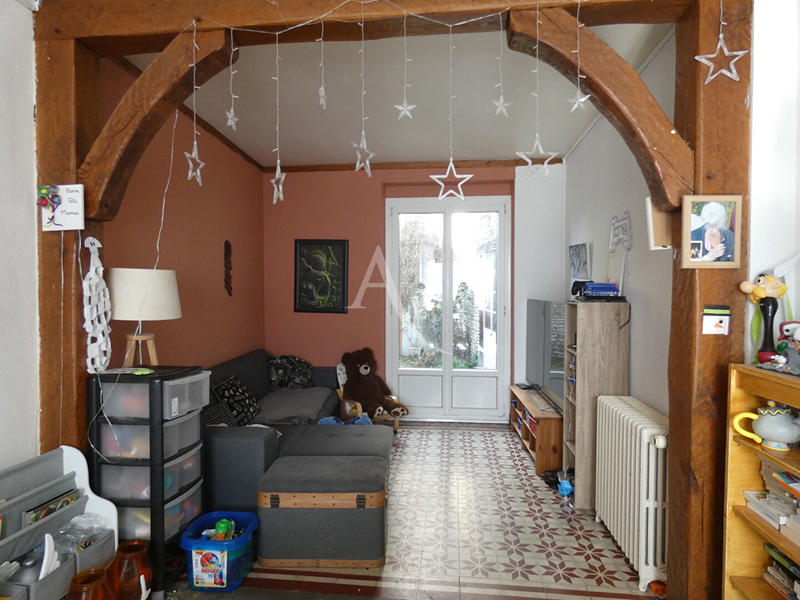 Maison - 105 m² - 5 pièces