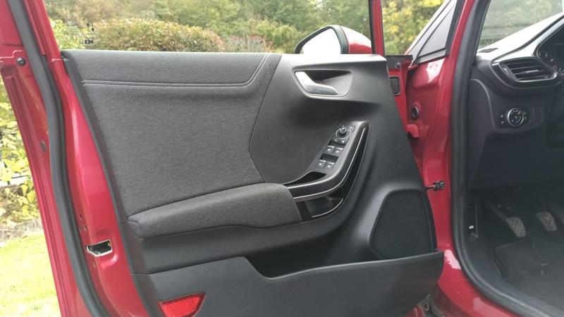 Ford Puma II 1.0 EcoBoost 125.0 Titanium Business