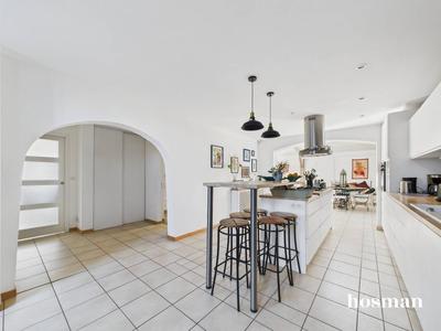 Maison - 144 m² - 8 pièces