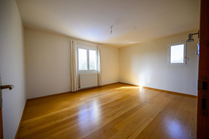 Maison - 234 m² - 7 pièces