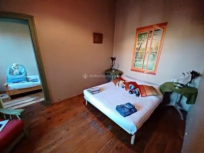 Maison - 182 m² - 7 pièces