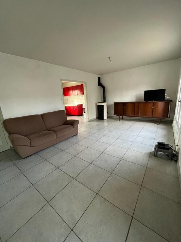 Maison - 94 m² - 5 pièces