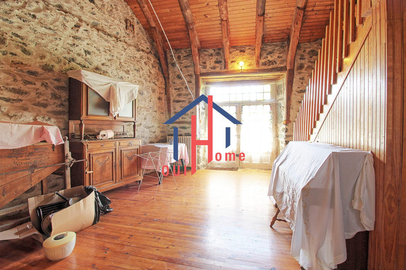 Ferme - 220 m² - 8 pièces