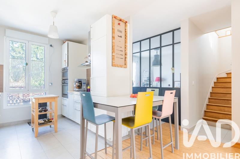 Maison - 104 m² - 6 pièces