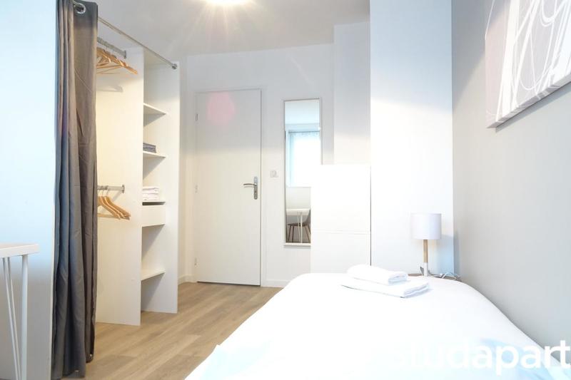 Chambre - 10 m² - 1 pièce