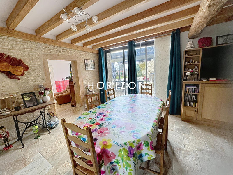 Maison ancienne - 183 m² - 7 pièces