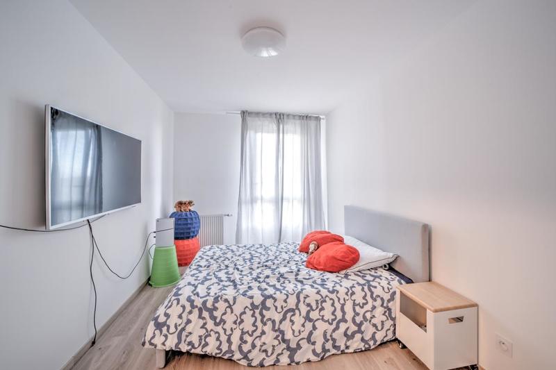 Appartement - 104 m² - 5 pièces