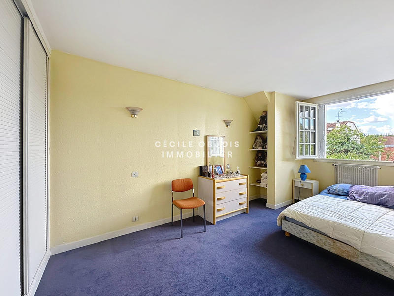 Maison - 144 m² - 7 pièces