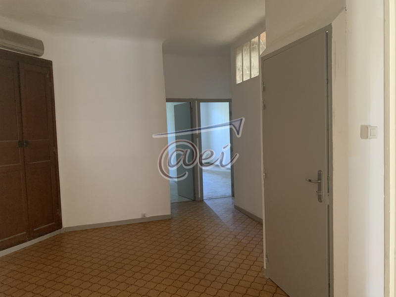 Appartement - 94 m² - 4 pièces
