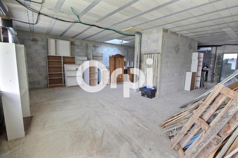 Maison - 170 m² - 3 pièces