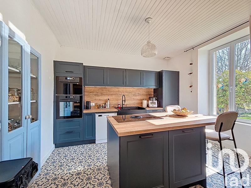 Maison - 144 m² - 6 pièces