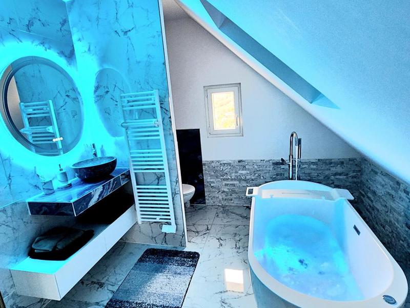 Maison - 80 m² - 5 pièces