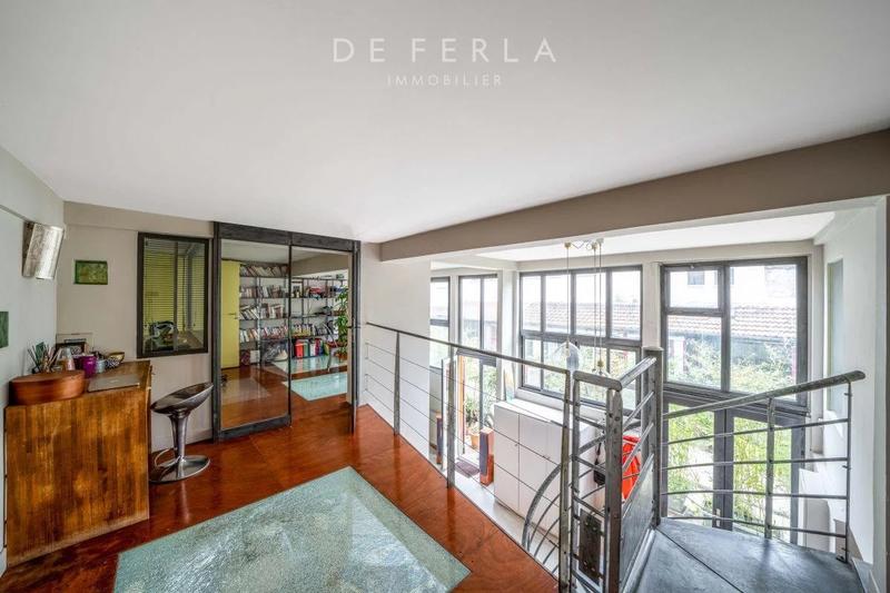 Appartement - 152 m² - 6 pièces