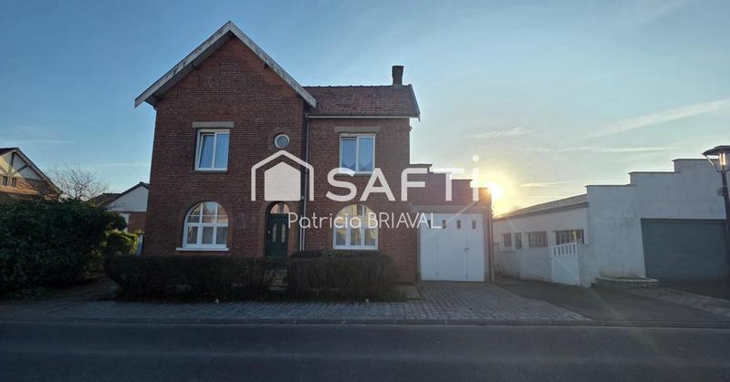 Maison - 127 m² - 6 pièces