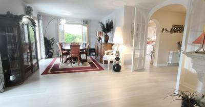 Villa - 169 m² - 6 pièces