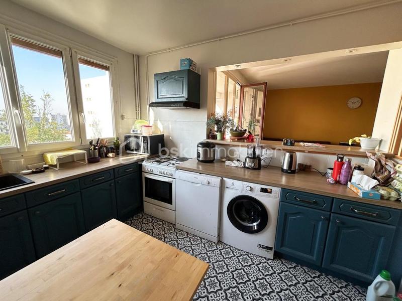 Appartement - 84 m² - 4 pièces