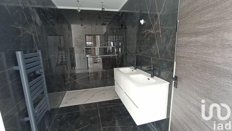 Maison - 129 m² - 5 pièces