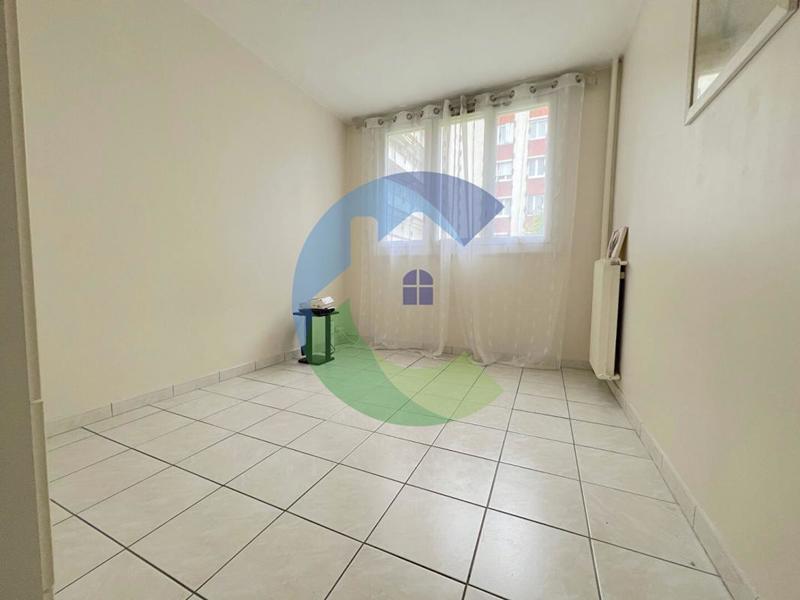 Appartement - 95 m² - 5 pièces
