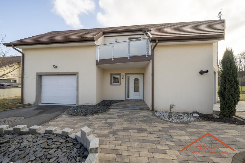 Villa - 145 m² - 6 pièces