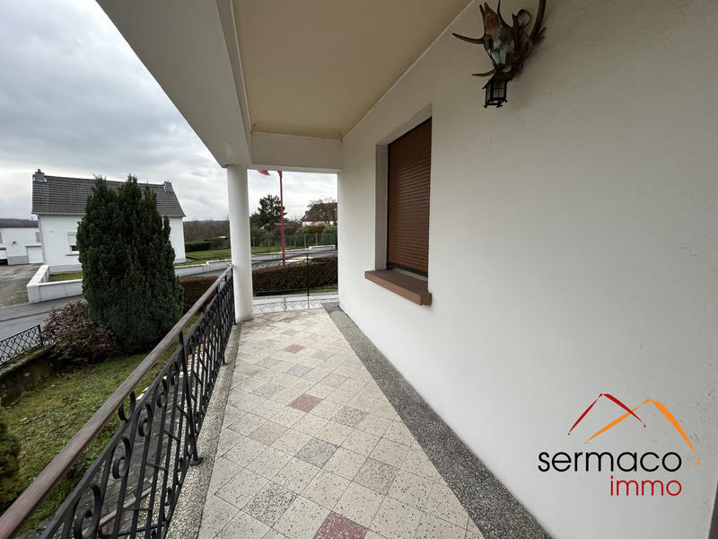 Maison - 102 m² - 4 pièces