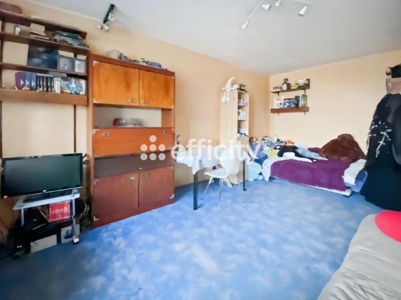 Appartement ancien - 27 m² - 1 pièce